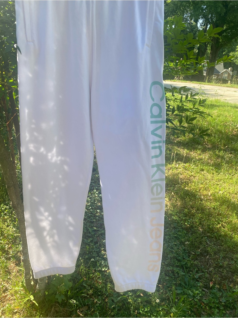 NWT White  SWEAT PANTS xl